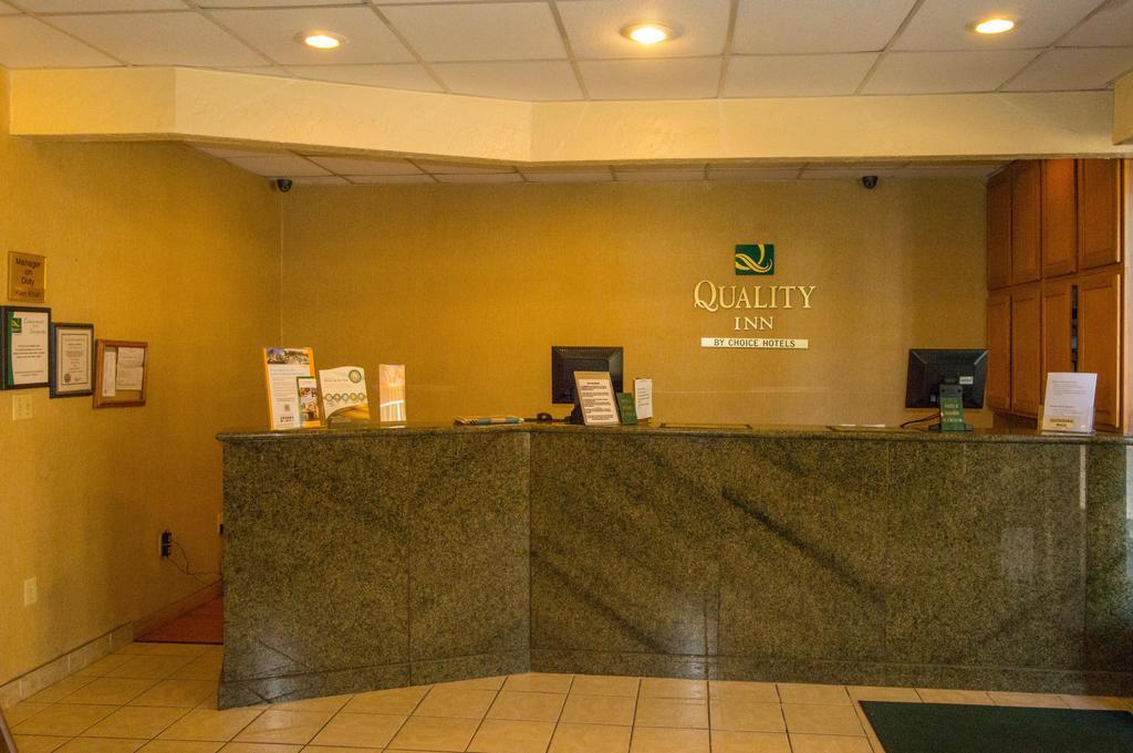 Quality Inn Lawton Exterior photo