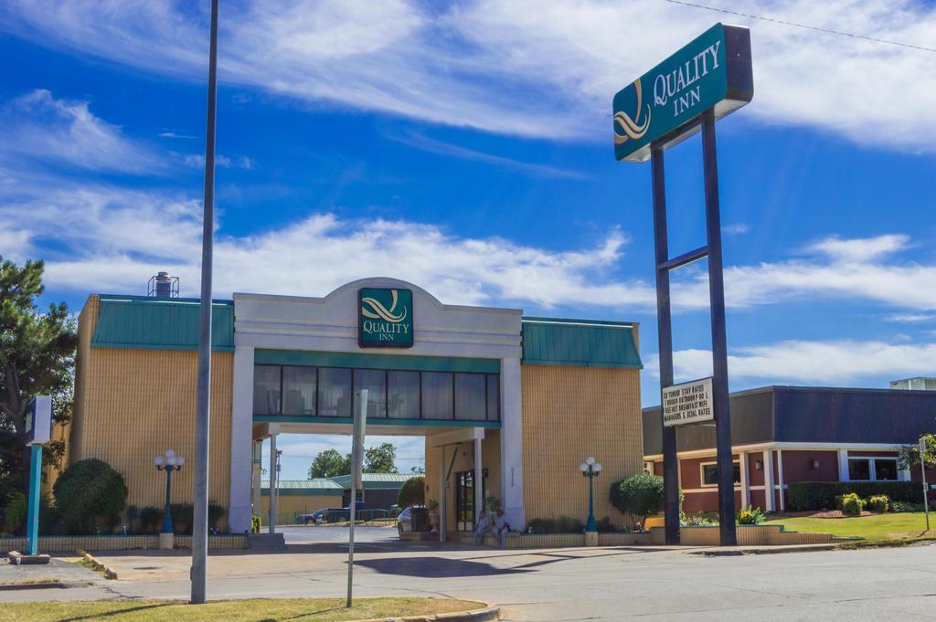 Quality Inn Lawton Exterior photo